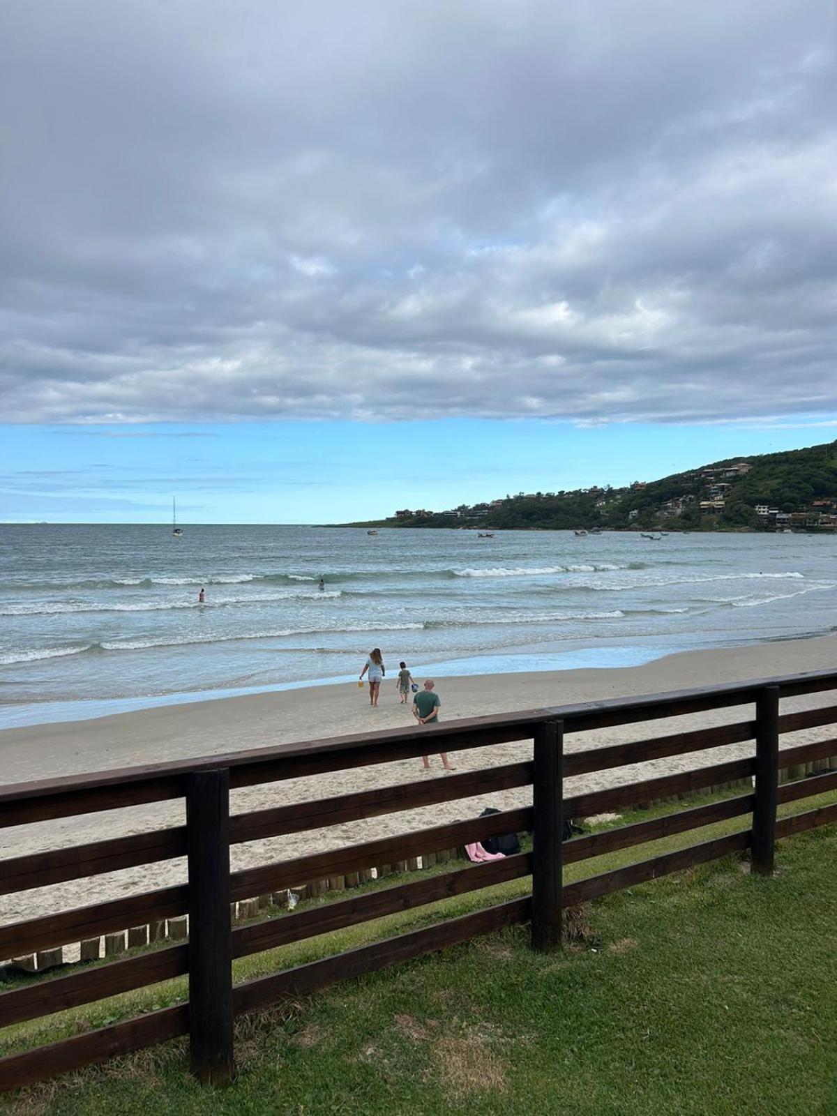 Ap Pe Na Areia Garopaba